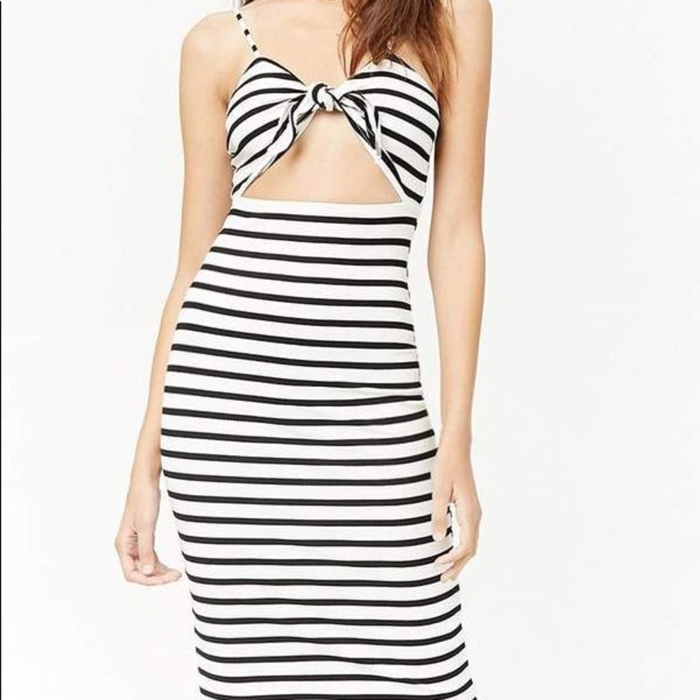 Forever 21 Striped Tie-Front Dress